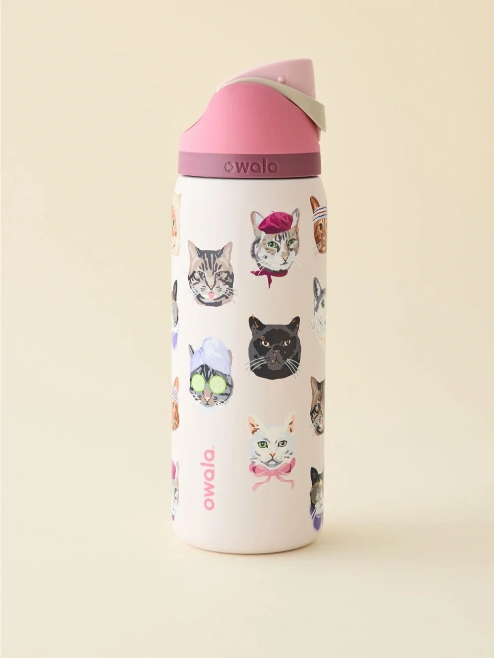 Owala Exclusive Cat Collage 32oz Freesip Water Bottle